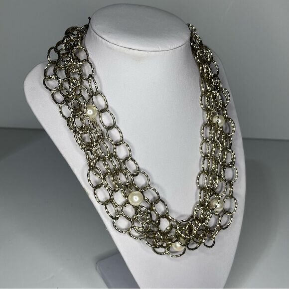 ✨ 3/$25 Statement Fashion Jewelry ✨ - Picture 3 of 7